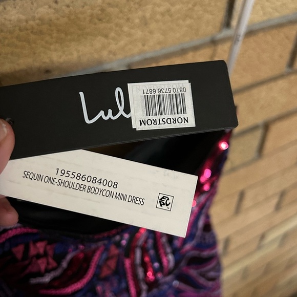 NWT Lulus Make a Statement Pink Sequin One-Shoulder Bodycon Mini Dress Size M - Picture 5 of 6